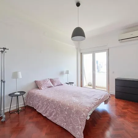 Parkside Apartment Lissabon